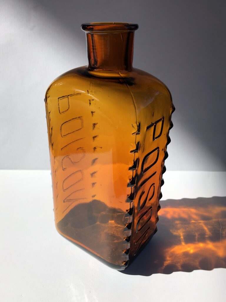 LARGEST SIZE KR POISON BOTTLE (1890-1910)